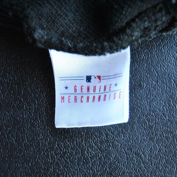 Pittsburgh Pirates MLB Genuine Merchandise Black & Yellow Winter Beanie - Picture 4 of 5